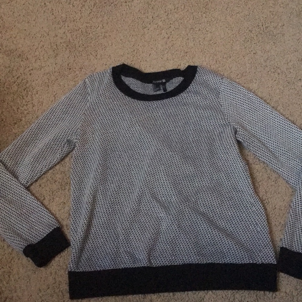 Women's Forever 21 Knit Sweater (size L)